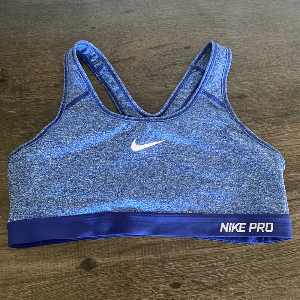Nike sports bra
